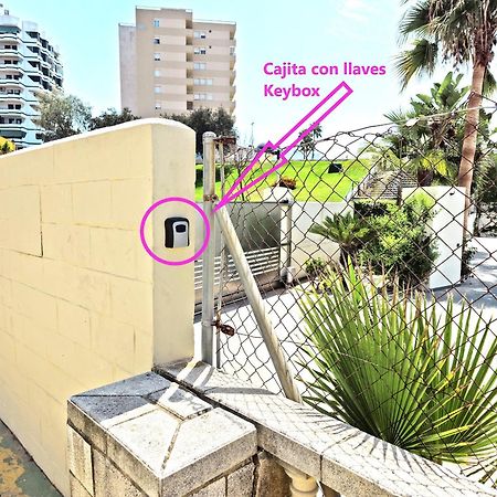On Beach Deluxe Apartment With Pools And Own Garden El Puerto de Santa Maria Bagian luar foto