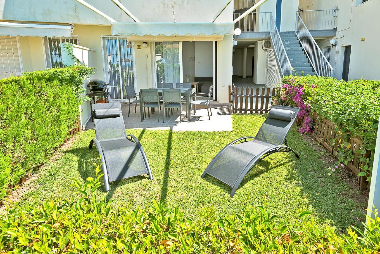 On Beach Deluxe Apartment With Pools And Own Garden El Puerto de Santa Maria Bagian luar foto